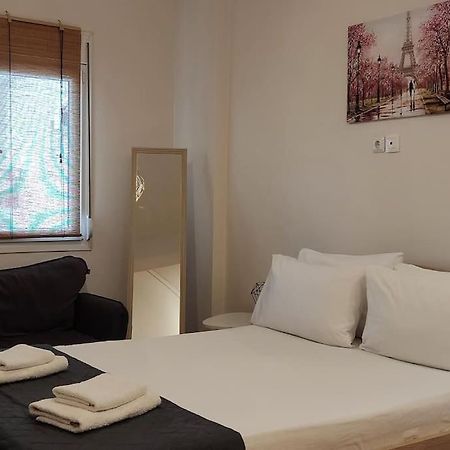 Cozy Apartment In Volos!! エクステリア 写真