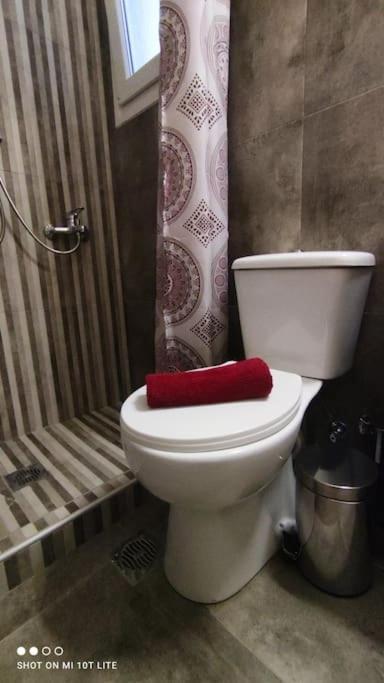 Cozy Apartment In Volos!! エクステリア 写真